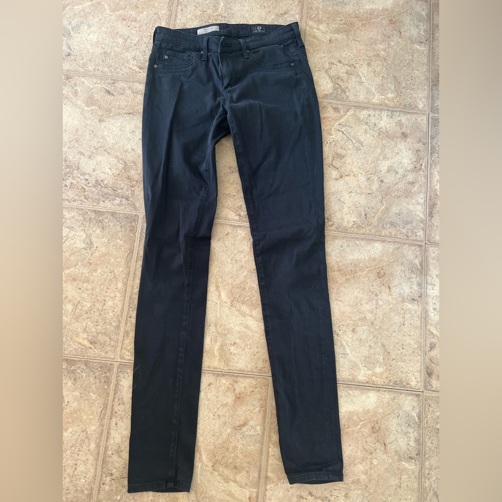 AG Jeans. Size 25R. The Legging (Super Skinny). Sateen. Black.